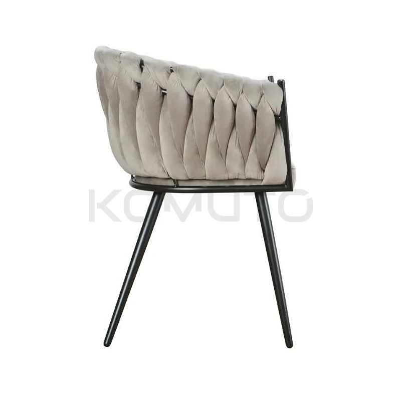 Krzesło Glamour Larissa tapicerowane welurem czarne nogi