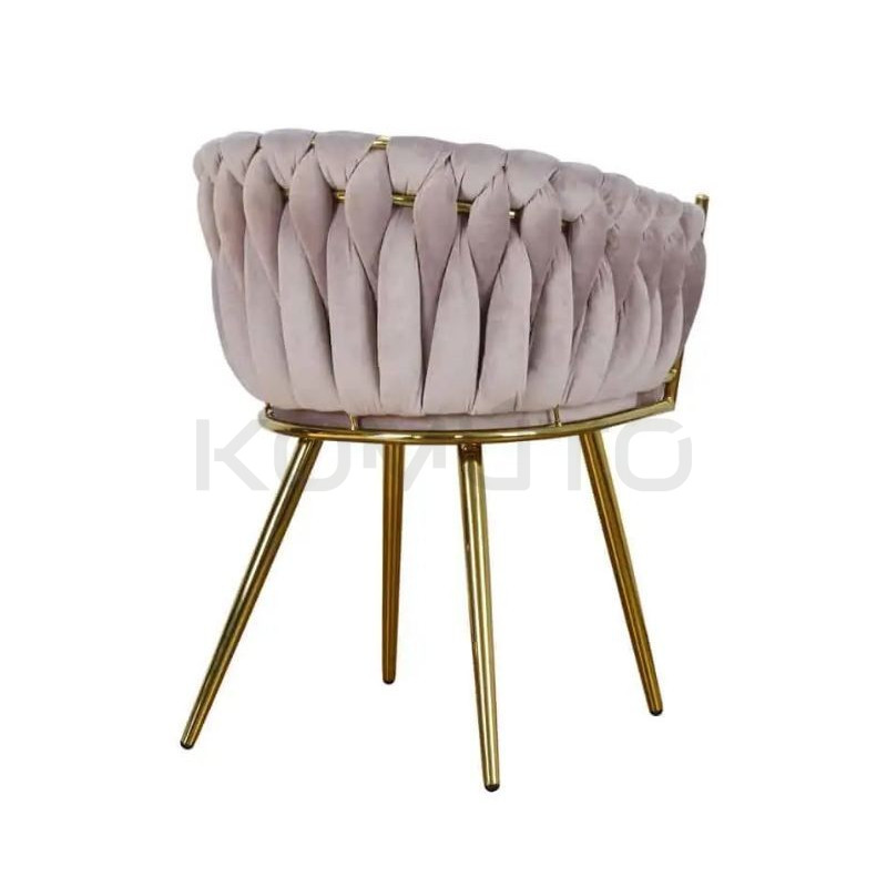 Krzesło Glamour Larissa tapicerowane welurem ze złotą podstawą