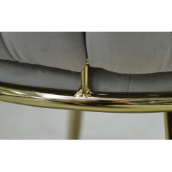 Krzesło Glamour Larissa tapicerowane welurem ze złotą podstawą