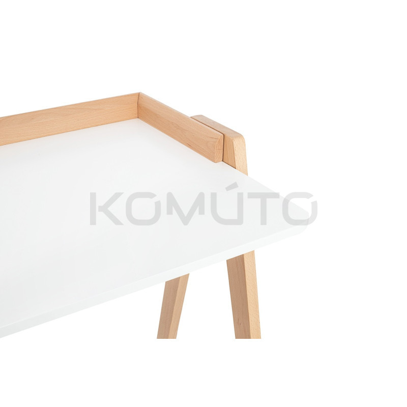 Biurko Compas idealne do nowoczesnego mieszkania