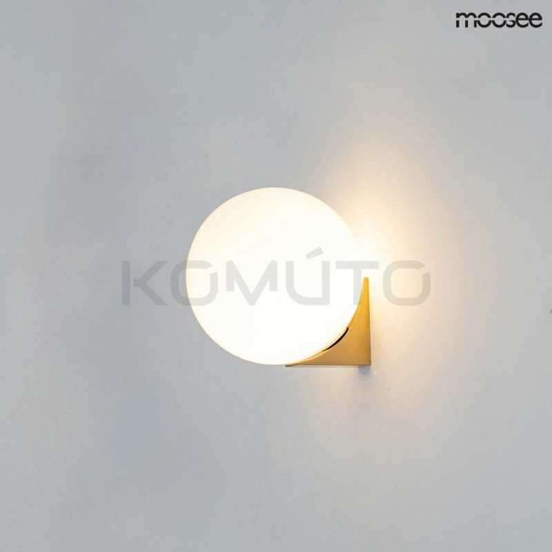 Kinkiet glamour BOLL 15 biała kula złoty element Kinkiet glamour BOLL 15 biała kula złoty element