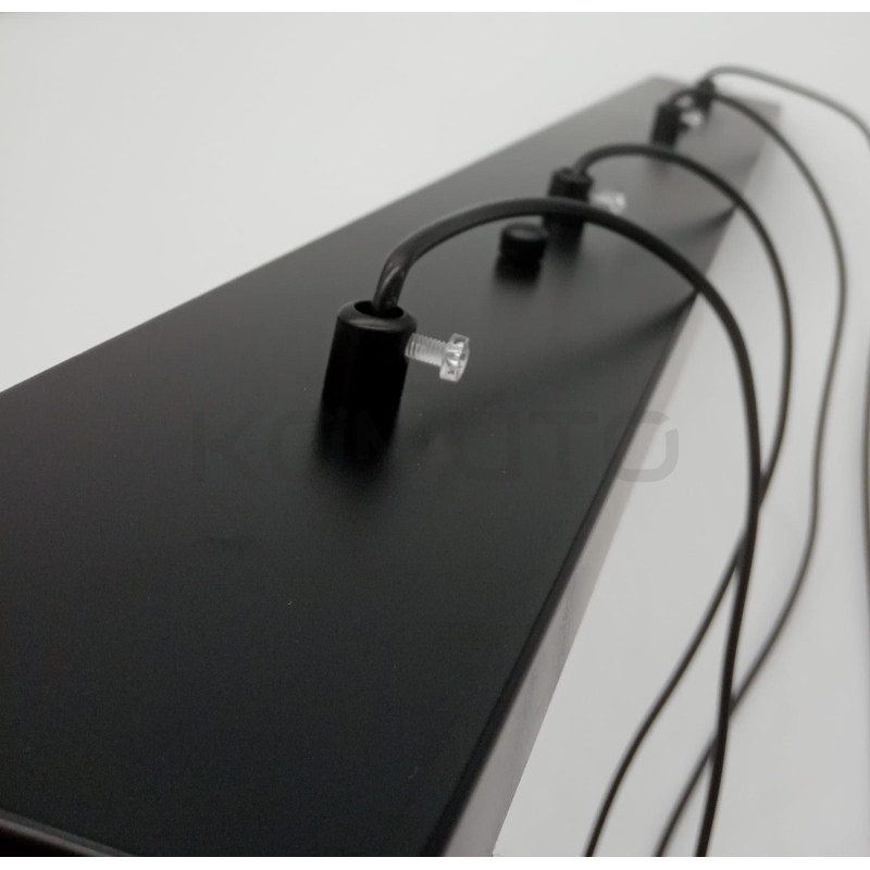 Lampa designerska Wisząca Linea Line 4 pozioma czarna Lampa designerska Wisząca Linea Line 4 pozioma czarna