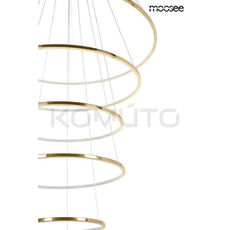 Lampa wisząca RING SLIM5 złotych okręgów do wysokiego salonu Lampa wisząca RING SLIM5 złotych okręgów do wysokiego salonu