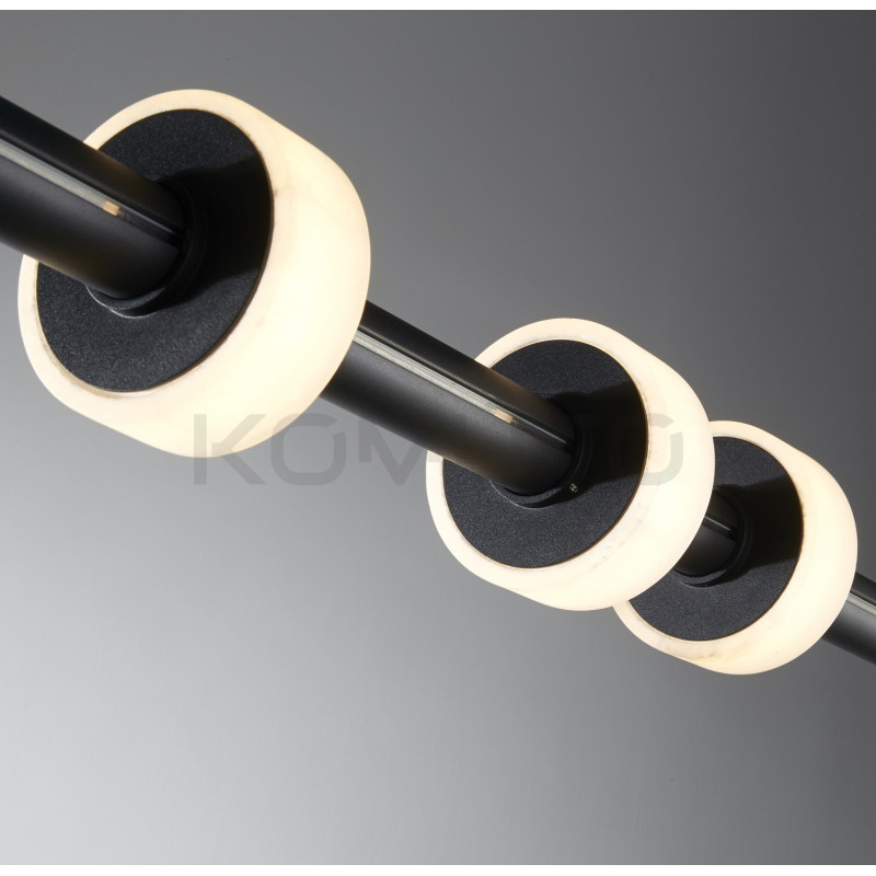 LAMPA WISZĄCA POZIOMA RINGO z marmurowymi pierścieniami LAMPA WISZĄCA POZIOMA RINGO z marmurowymi pierścieniami