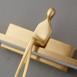 Kinkiet glamour AMICI ZŁOTY 31 z siedzącą postacią Kinkiet glamour AMICI ZŁOTY 31 z siedzącą postacią