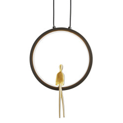 Lampa wisząca glamour AMICI czarno złota z postacią w okręgu Lampa wisząca glamour AMICI czarno złota z postacią w okręgu