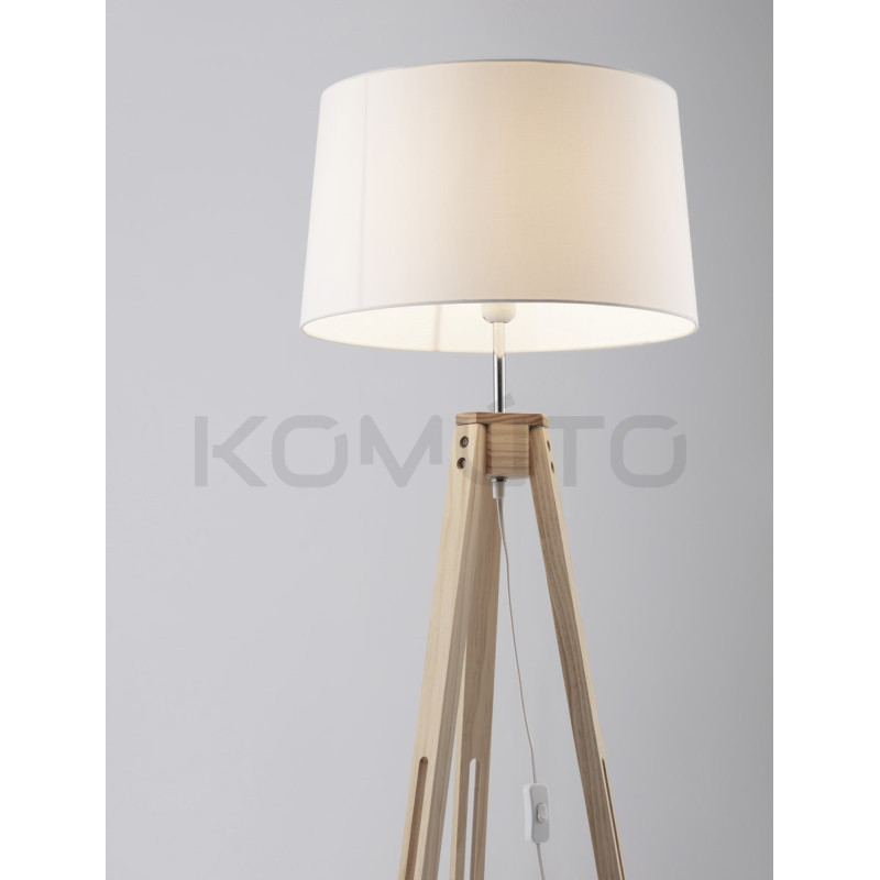 Lampa podłogowa Scandi na trójnogu z białym kloszem