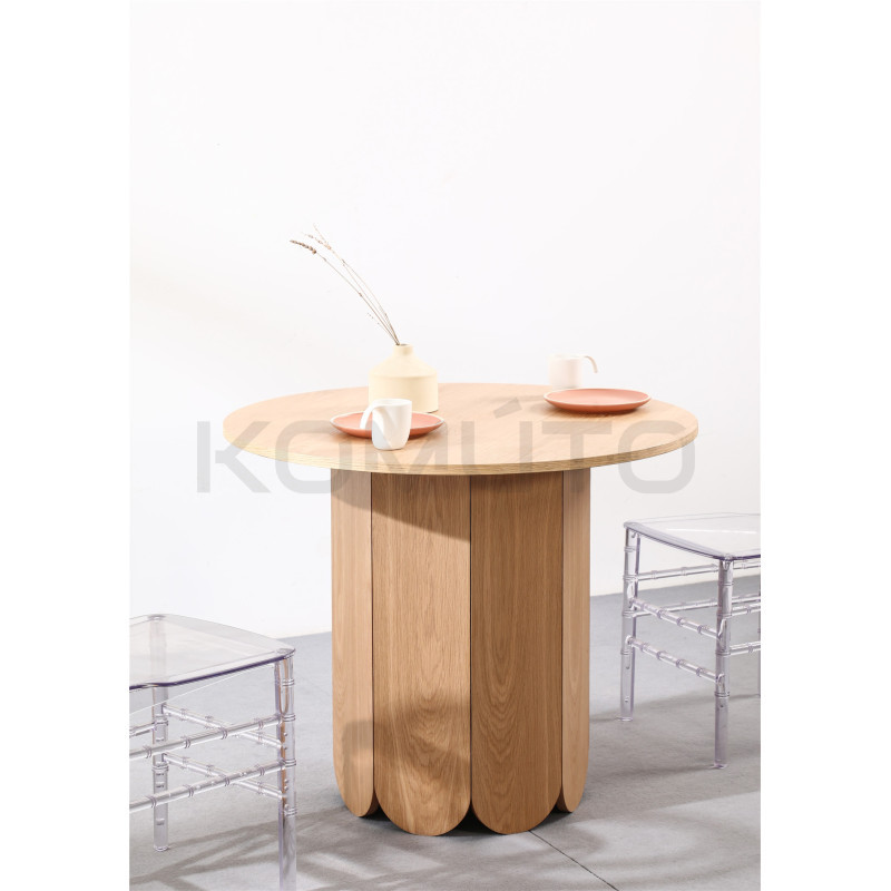 Okrągły stół w stylu Boho dębowy Boryna Okrągły stół w stylu Boho dębowy Boryna