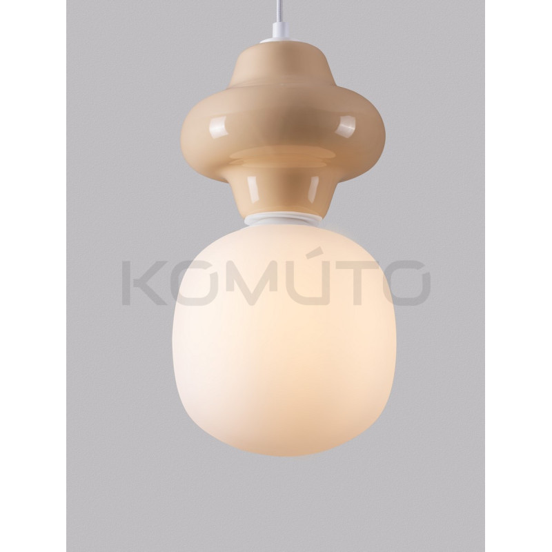 Lampa wisząca Plusy Lampa wisząca Plusy