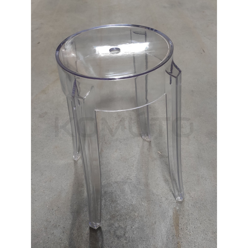 Stołek Inspirowany Projektem Ghost 46 przezroczysty Stołek Inspirowany Projektem Ghost 46 przezroczysty