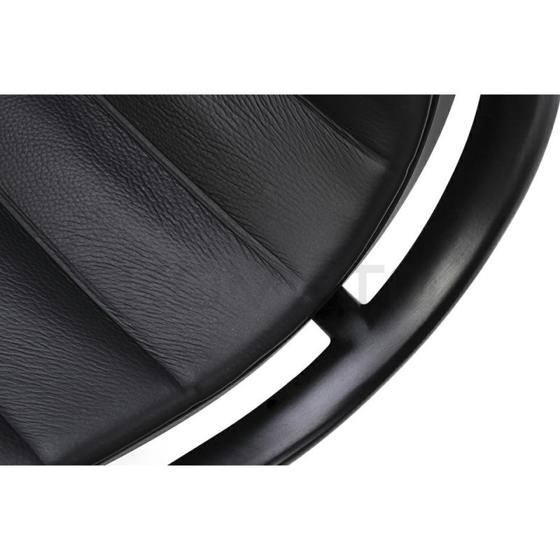 Fotel biurowy AERON PRESTIGE PLUS z czarnym stelażem