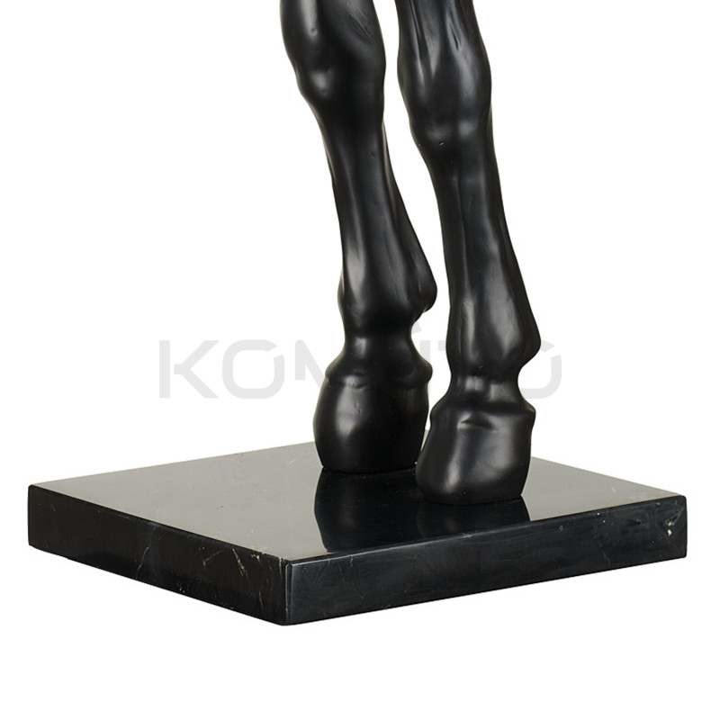 Lampa podłogowa Horse KOŃ L czarna przednia cześć konia