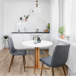 Mały Stół okrągły Brich 80 dębowa noga biały blat  Mały Stół okrągły Brich 80 dębowa noga biały blat