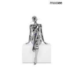 Cyber Woman – Artystyczna Lampa Podłogowa| Limitowana Edycja