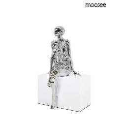 Cyber Woman – Artystyczna Lampa Podłogowa| Limitowana Edycja