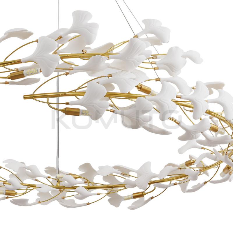 Lampa wisząca BOTANIKA 150 – Złoty wieniec z liści ginkgo