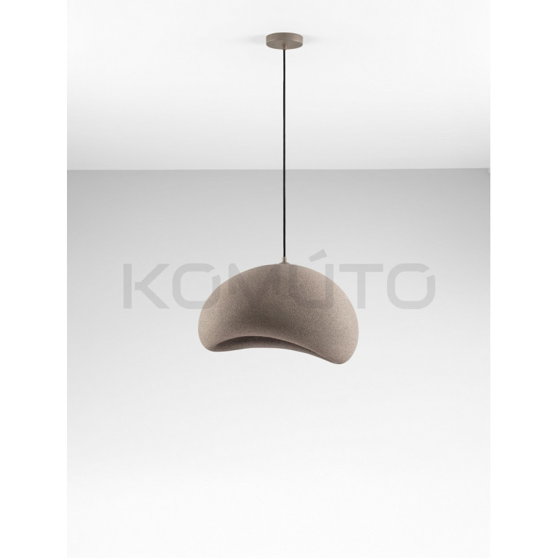 Wabi 50 brązowa – lampa jak rzeźba światła | Komuto.pl Wabi 50 brązowa – lampa jak rzeźba światła | Komuto.pl