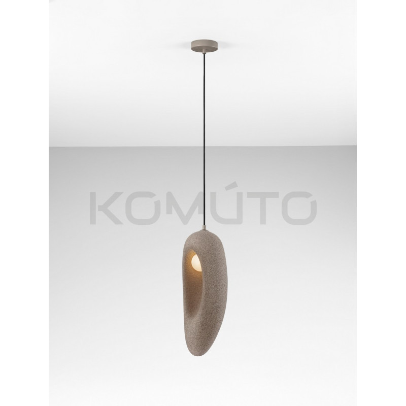Lampa Wabi brązowa – artystyczne oświetlenie w stylu japandi