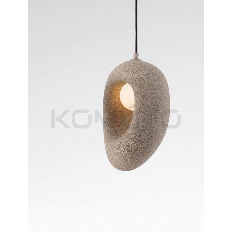 Lampa Wabi brązowa – forma światła inspirowana naturą Lampa Wabi brązowa – forma światła inspirowana naturą