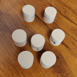 Zaczep natynkowy na kabel i do kabla w oplocie, wybierz swój kolor