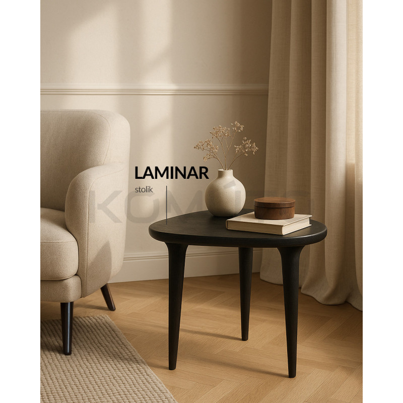 Stolik LAMINAR – sztuka użytkowa w czerni i drewnie