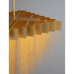 Złota lampa Pixel – światło, które maluje wnętrze