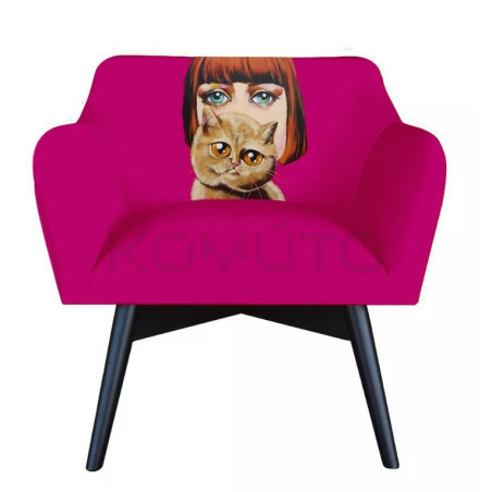 Fotel DAMA Z KOTEM – Pop-Art i sztuka w Twoim wnętrzu