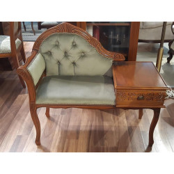 Stylowa Ławeczka Chesterfield z szufladą to telefoniera pikowana