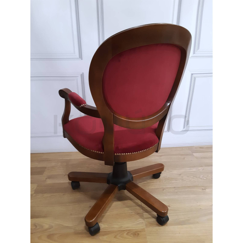 Eleganckie krzesło biurowe BIBURY – forma i prestiż