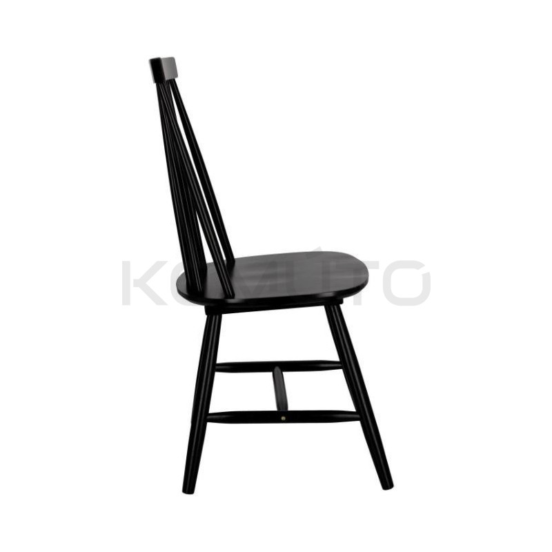 Czarny patyczak Stick – krzesło drewniane w formie i linii