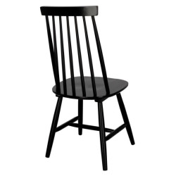 Czarny patyczak Stick – krzesło drewniane w formie i linii