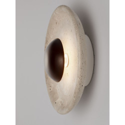 Kinkiet z trawertynu Saturn – designerska lampa ścienna LED