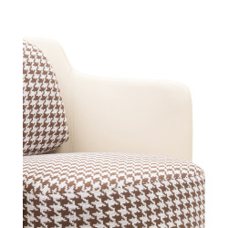 Fotel VENICE – Manifest Stylu. Dialog Pepitki i Złota