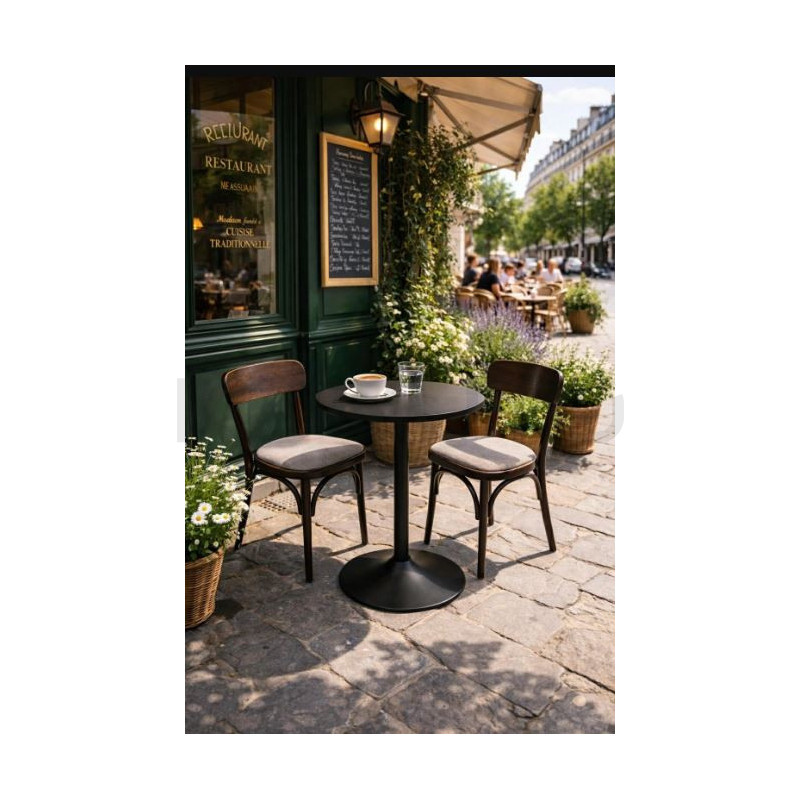 Stół Tulp 60 – elegancja i design w małym formacie | Komuto.pl